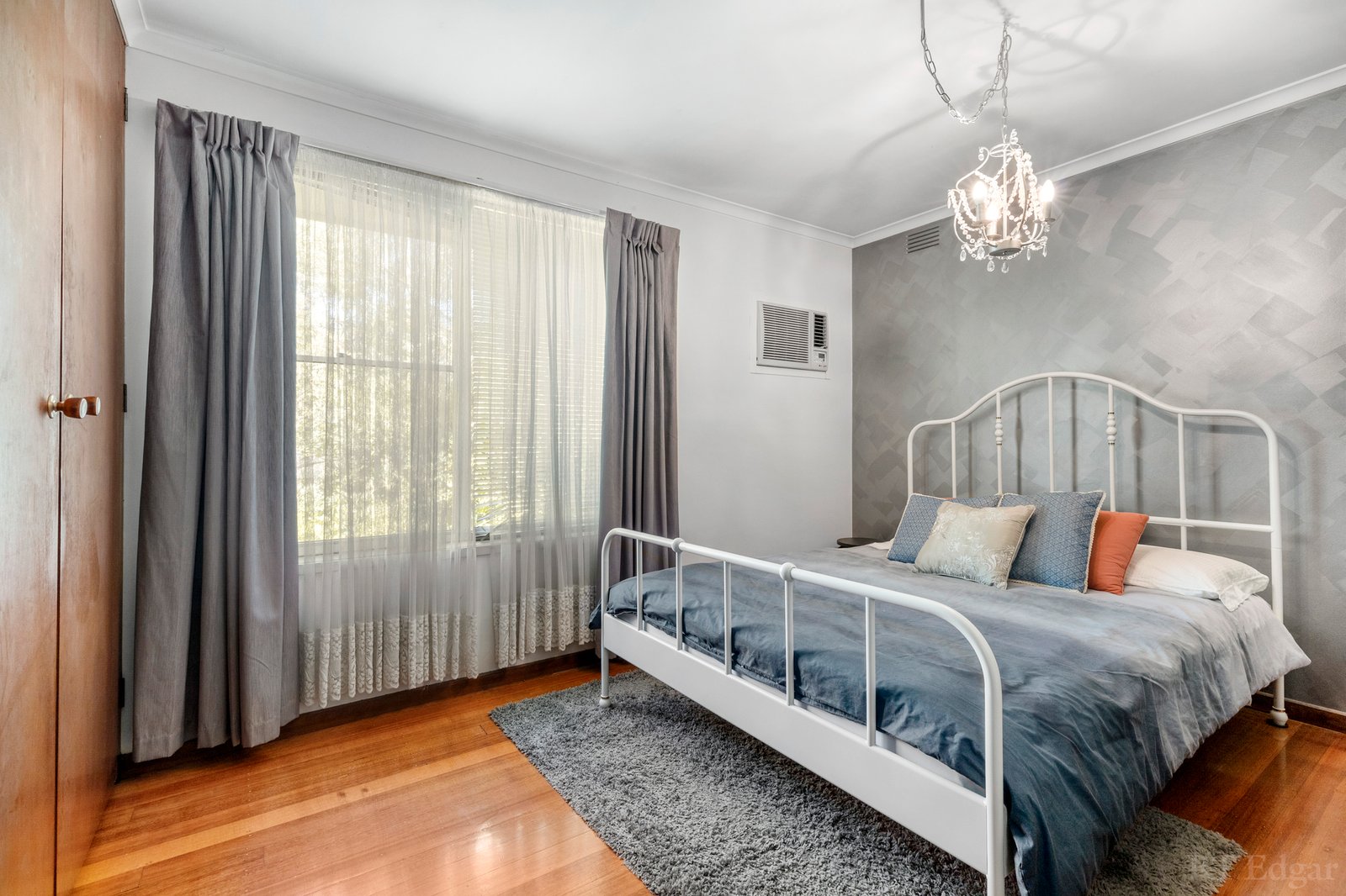 Real Estate and Property in 3 Plenty River Drive, Greensborough, VIC