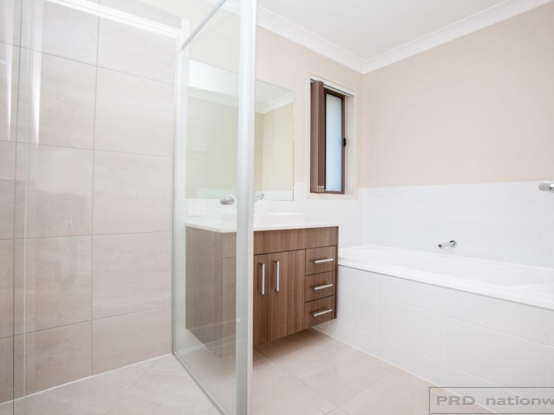 3 Plover Circuit ABERGLASSLYN 8