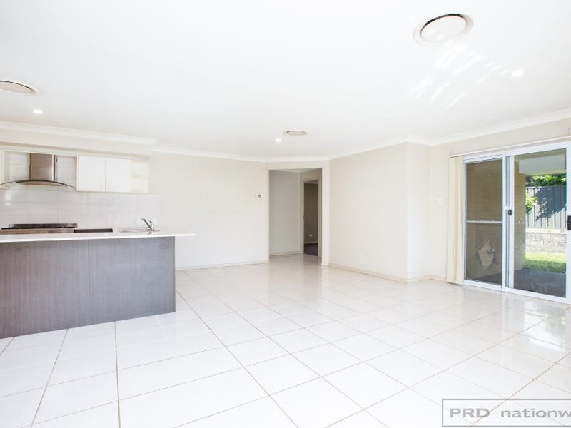 3 Pomax Close EAST MAITLAND 3