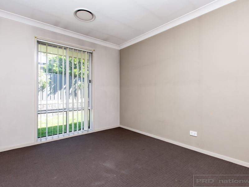 3 Pomax Close EAST MAITLAND 11