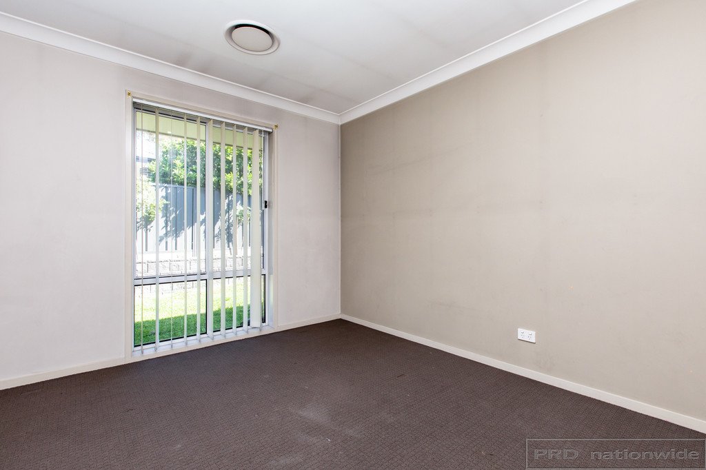 3 Pomax Close EAST MAITLAND 11
