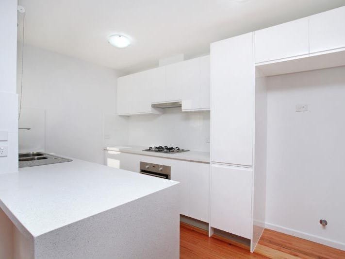 Gallery: 3 Powell Street