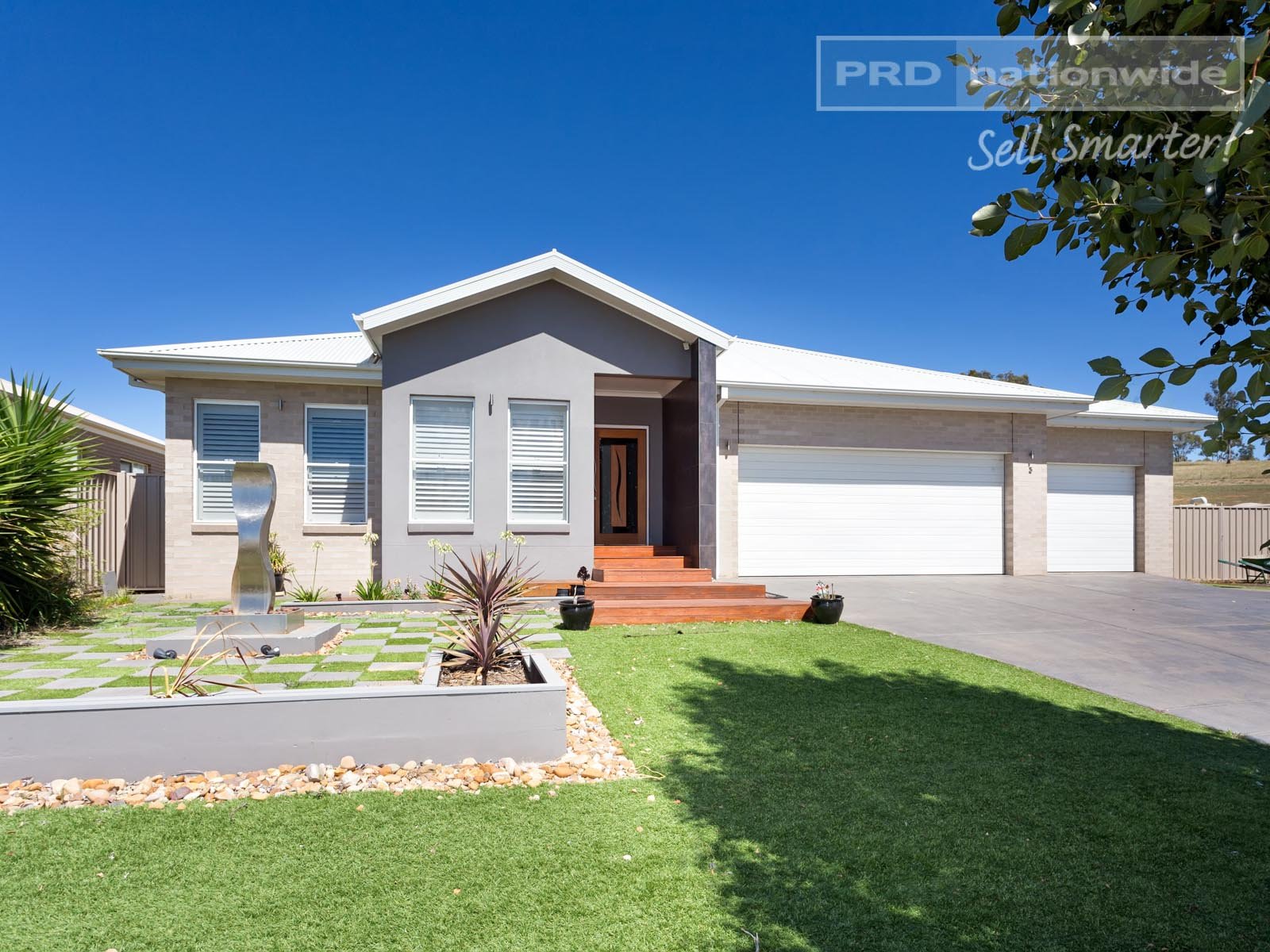 3 Preston Crescent LLOYD 1