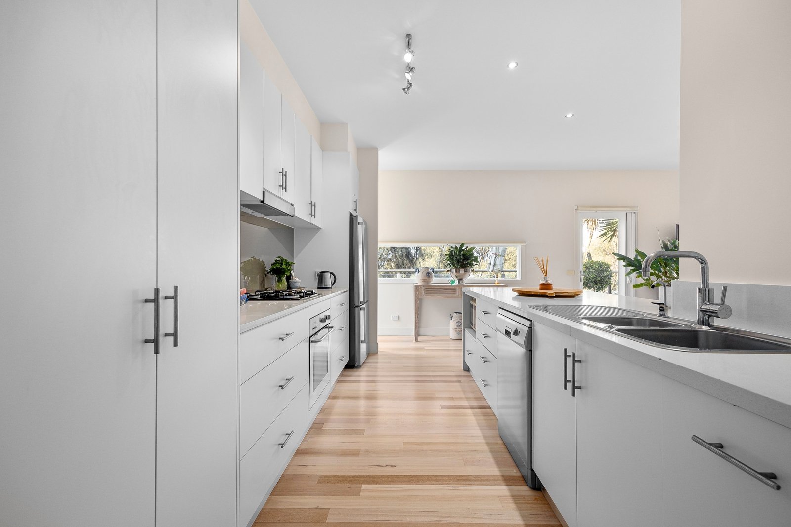 Real Estate and Property in 3 Primrose Lane, Sorrento, VIC