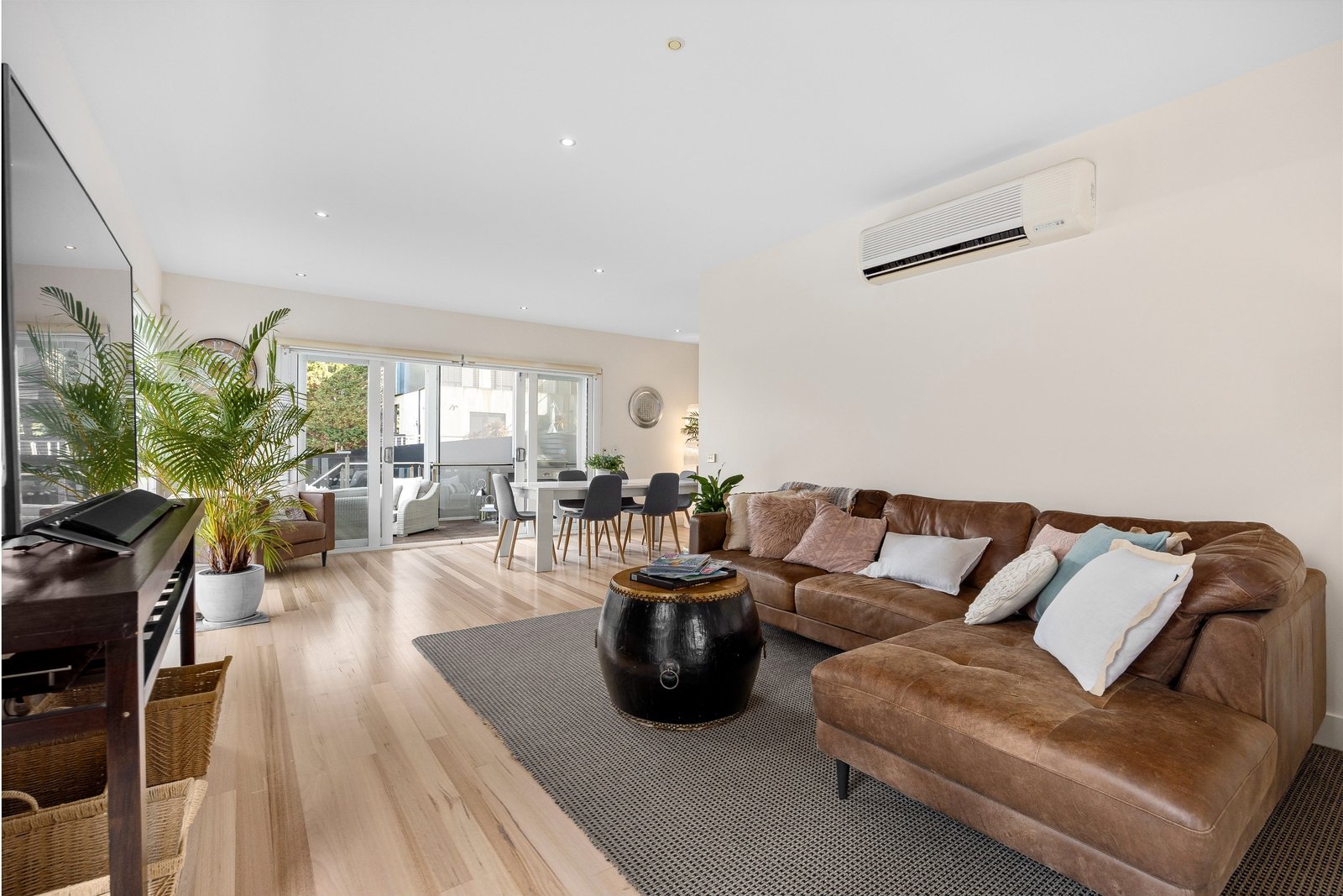 Real Estate and Property in 3 Primrose Lane, Sorrento, VIC