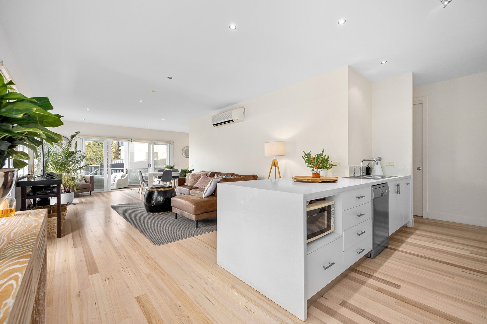 Real Estate and Property in 3 Primrose Lane, Sorrento, VIC