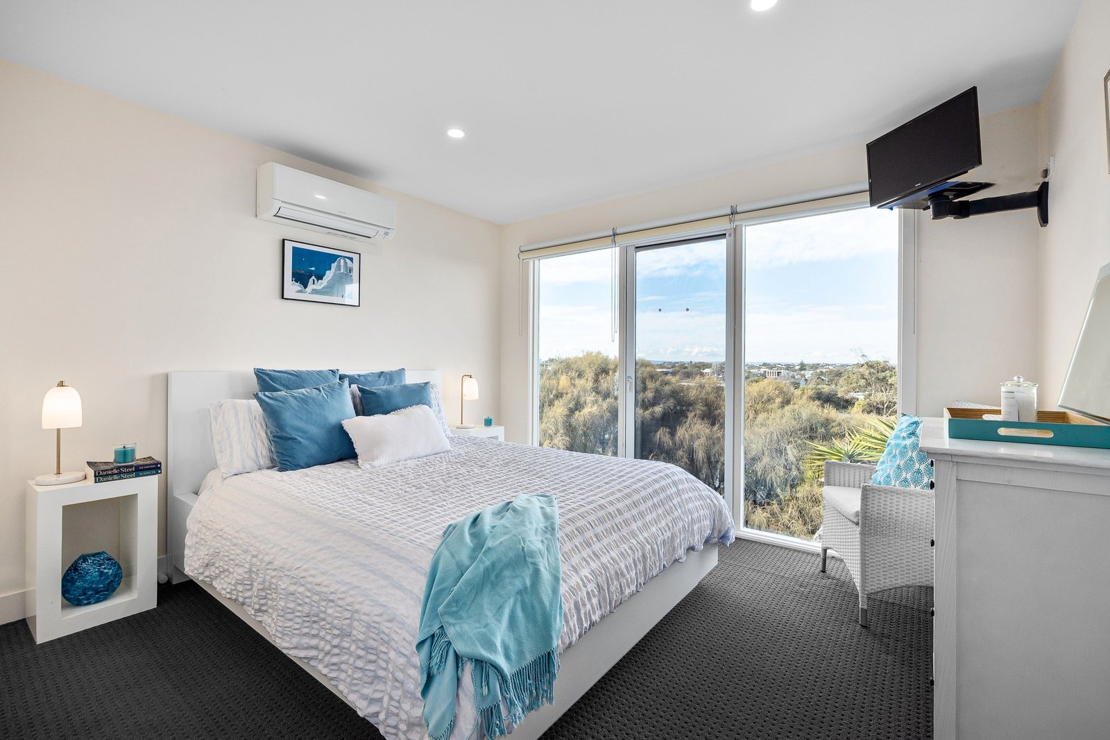 Real Estate and Property in 3 Primrose Lane, Sorrento, VIC