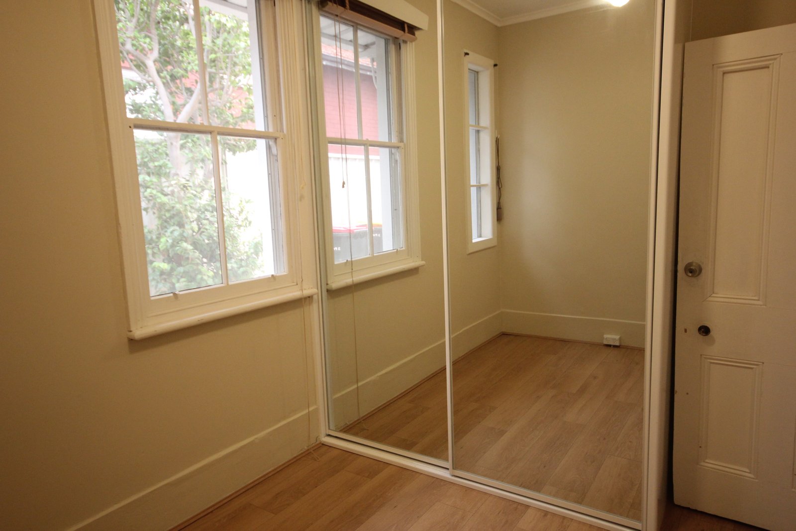 3 Prospect Street CARLTON 8
