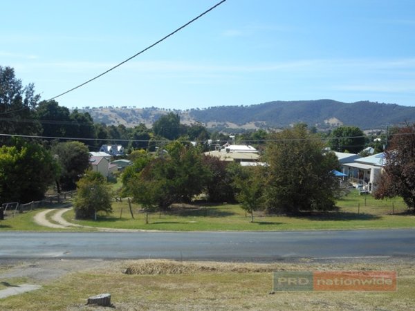 3 Quartz Street ADELONG 10