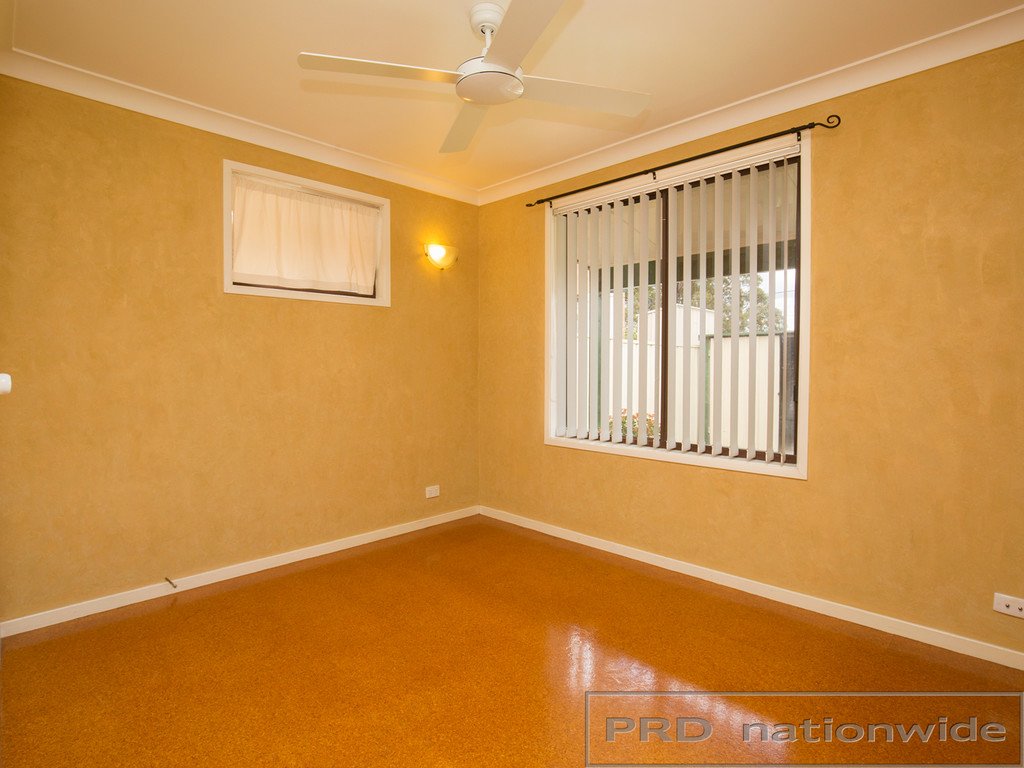 3 Quinton Close RUTHERFORD 9