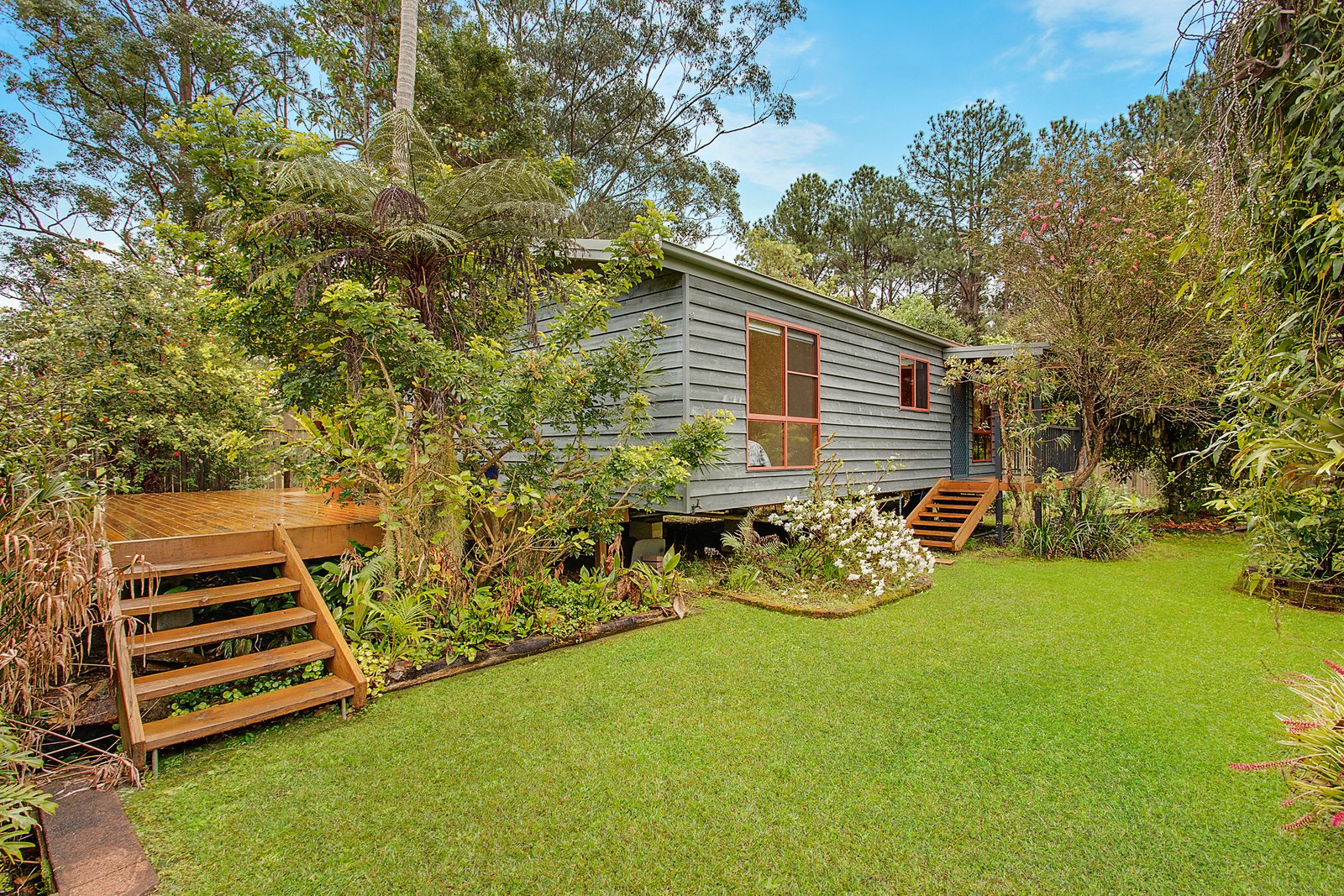 3 Railway Street JOHNS RIVER 11