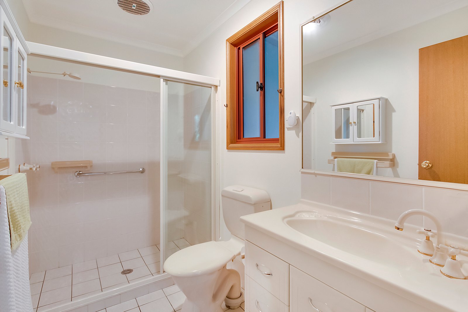 3 Railway Street JOHNS RIVER 16