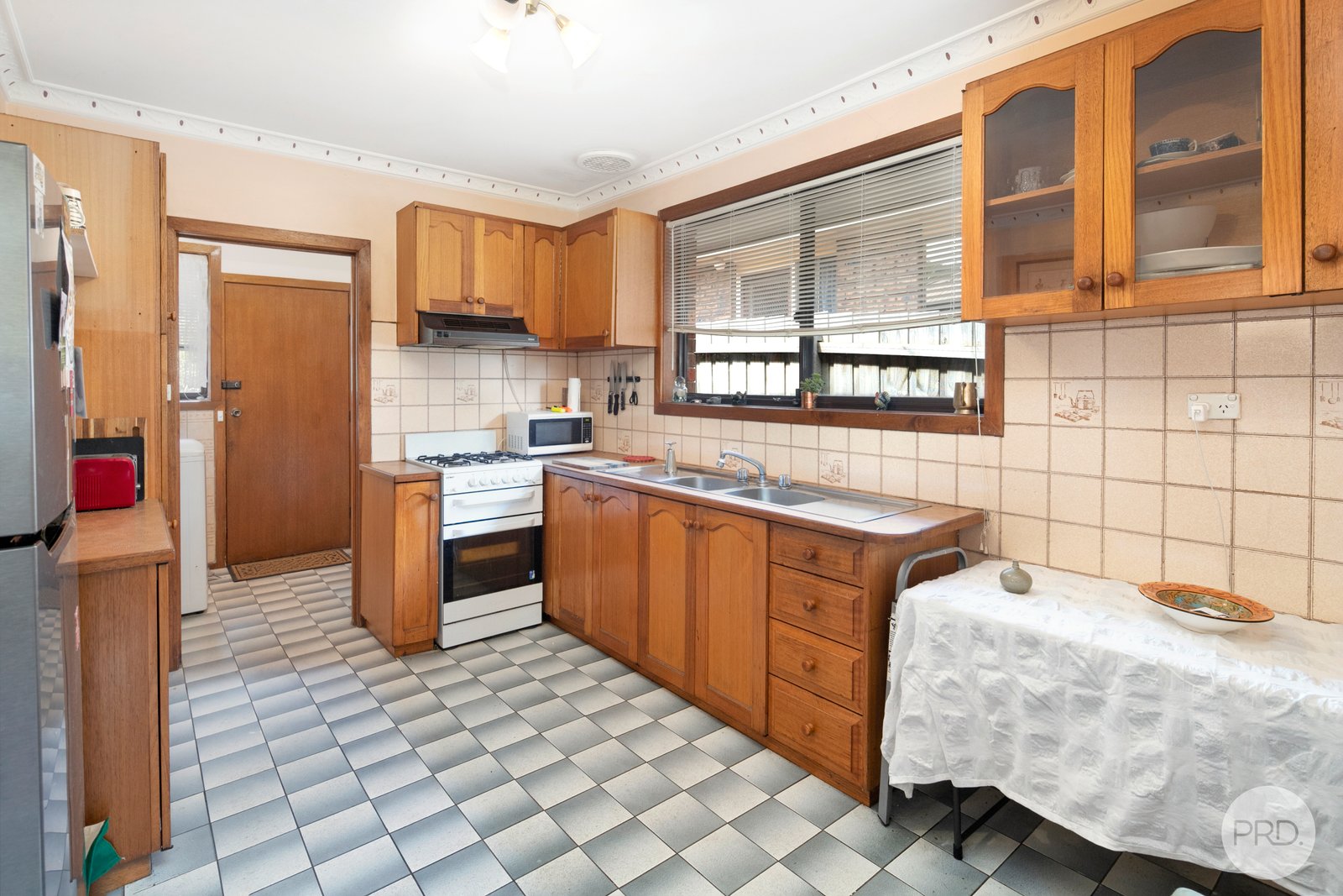 3 Raymond Crescent BROWN HILL 4