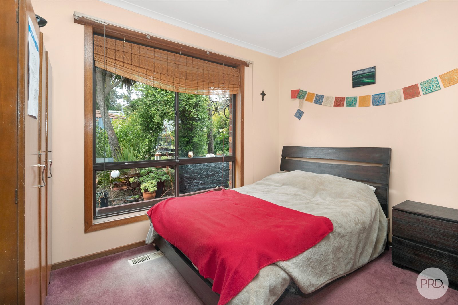 3 Raymond Crescent BROWN HILL 8