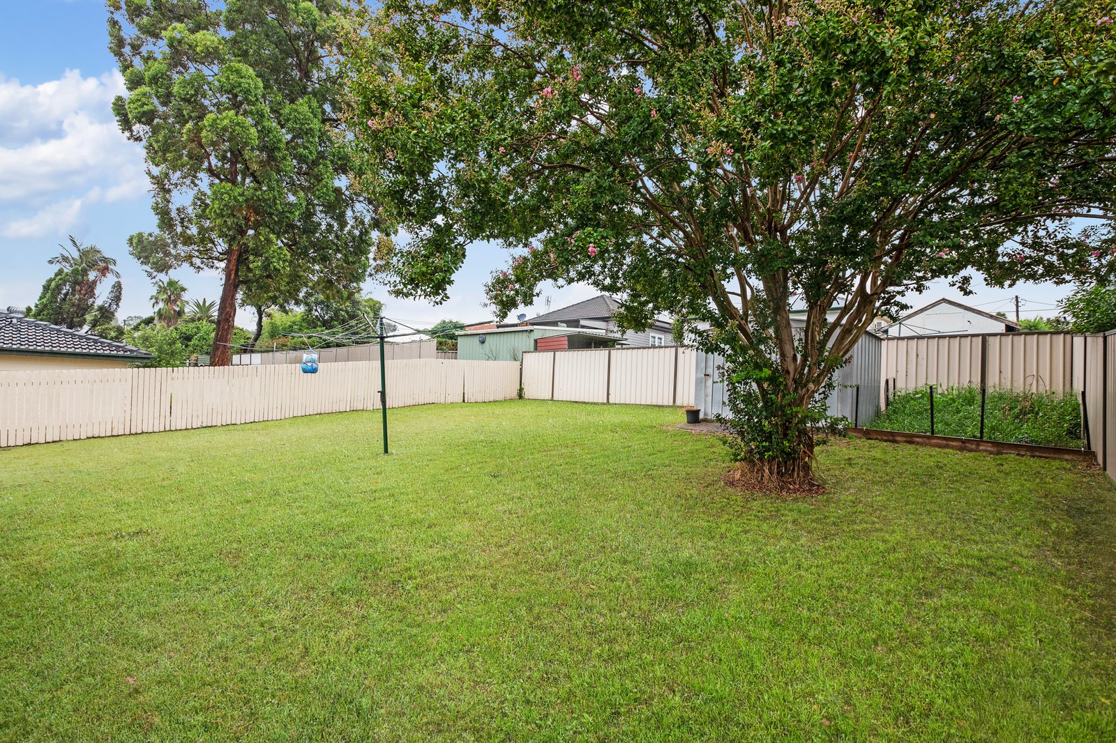 3 Raymond Street TELARAH 14