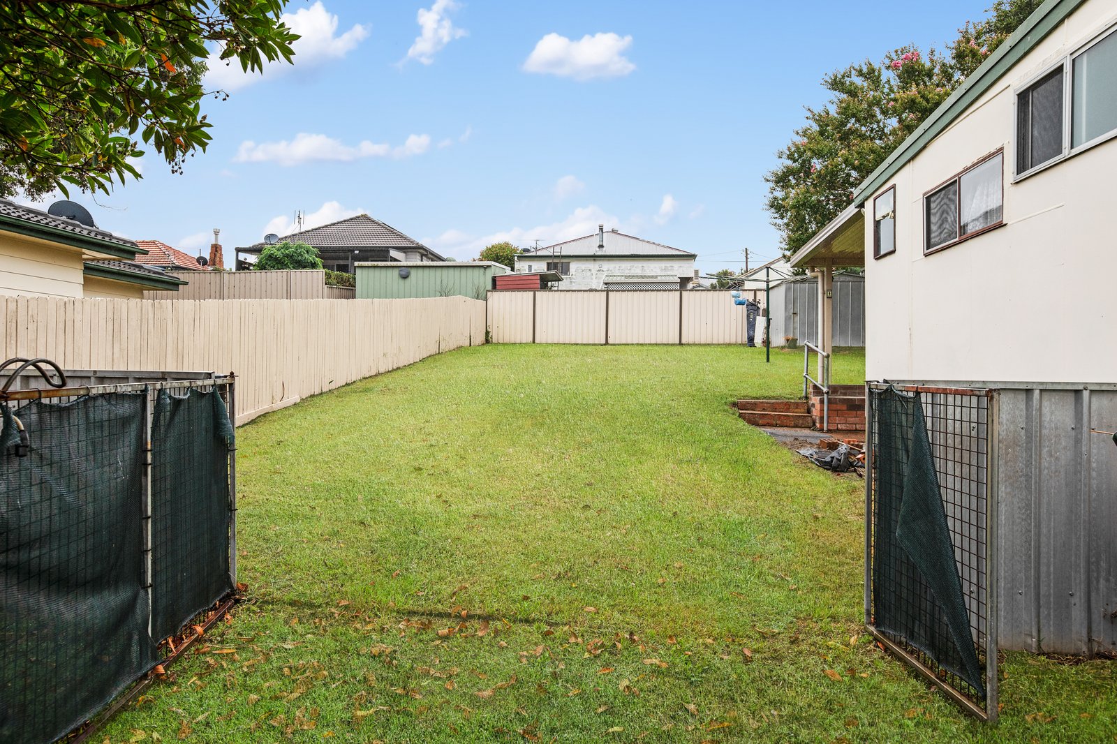 3 Raymond Street TELARAH 15