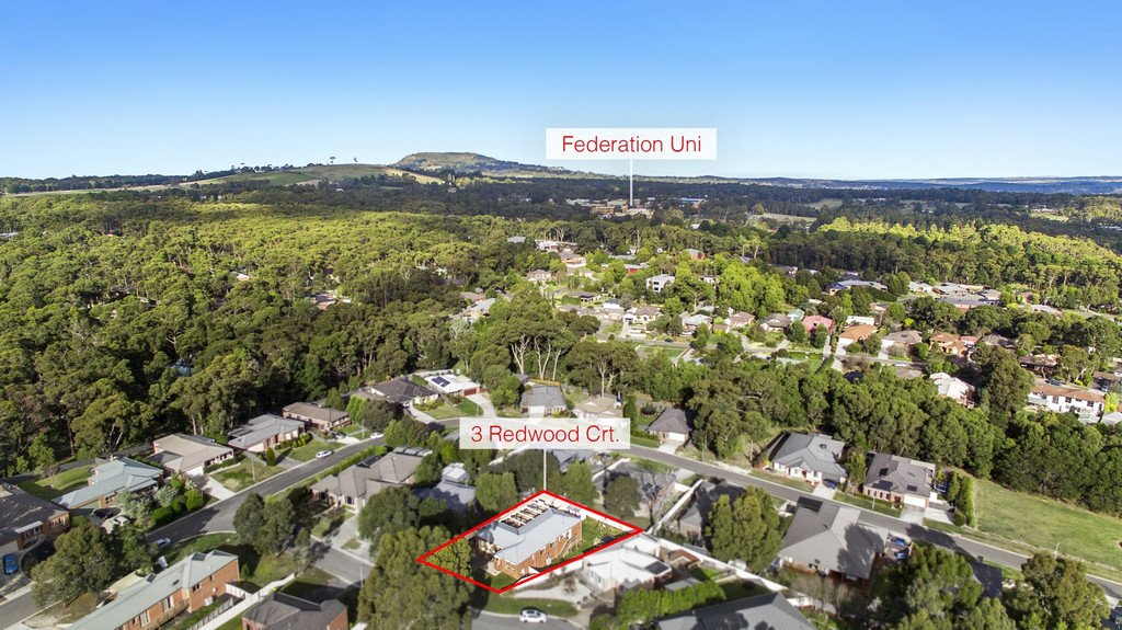 3 Redwood Court MOUNT HELEN 2