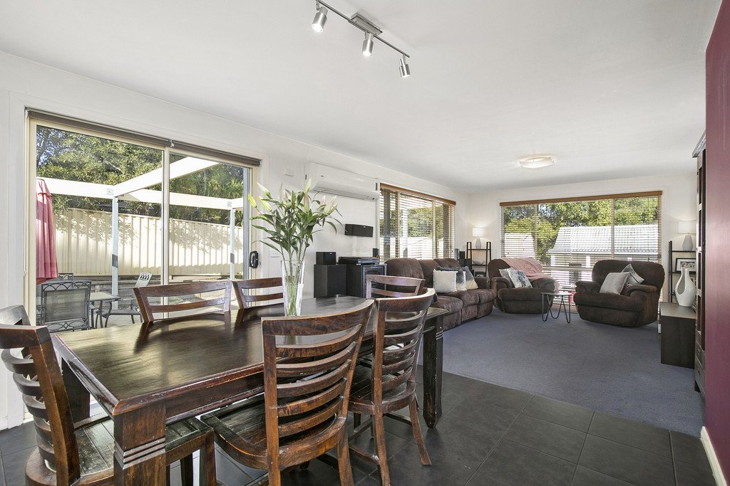 3 Redwood Court MOUNT HELEN 10