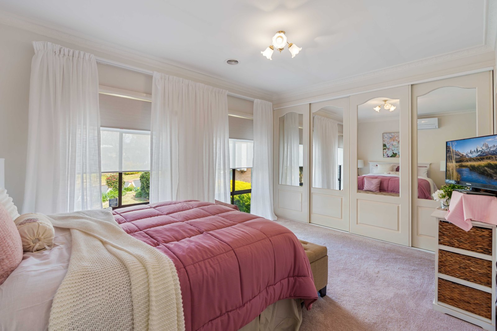3 Regency Place ORANGE 6