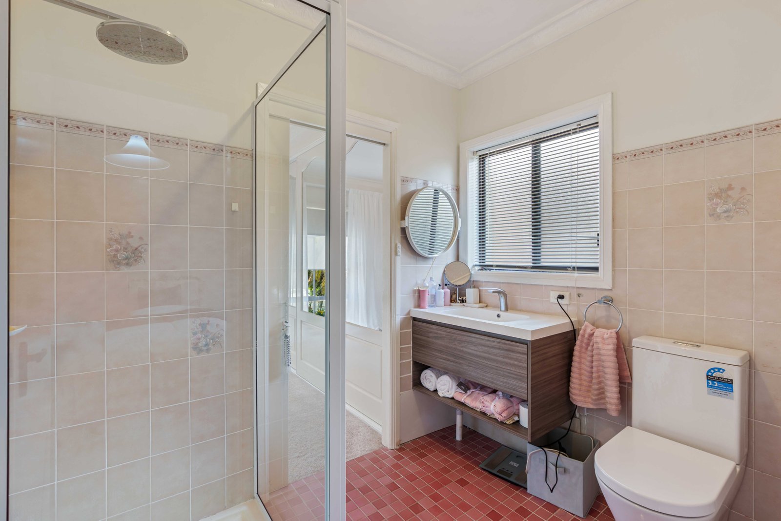 3 Regency Place ORANGE 7
