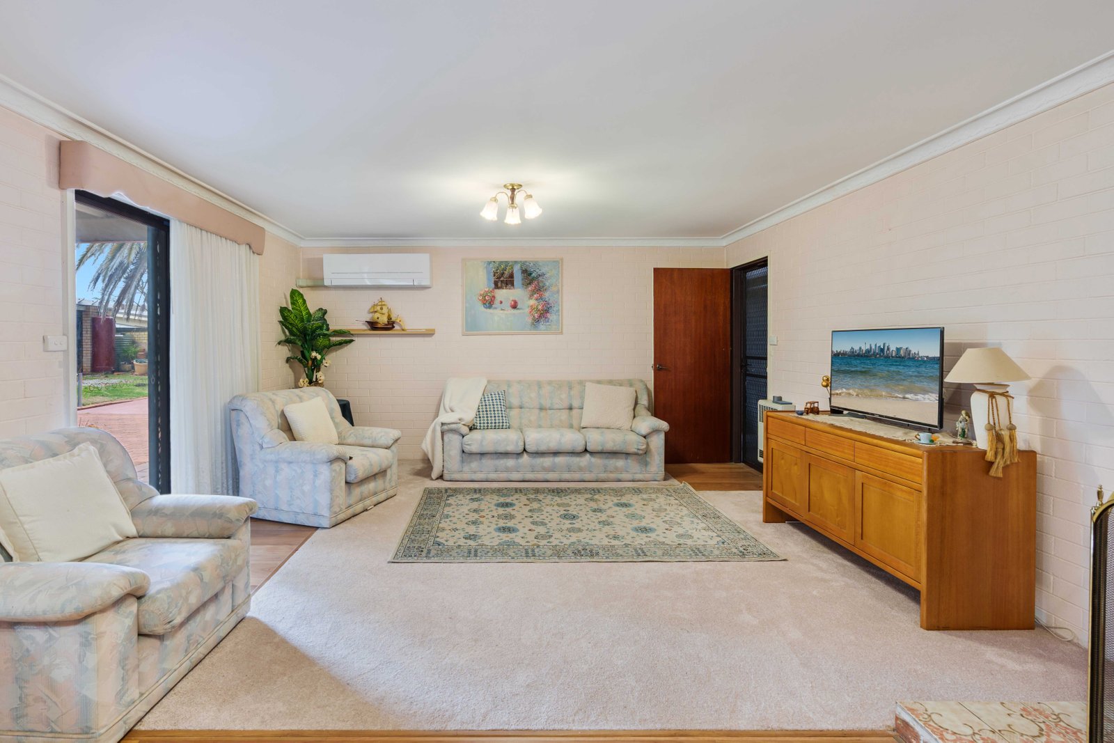 3 Regency Place ORANGE 23