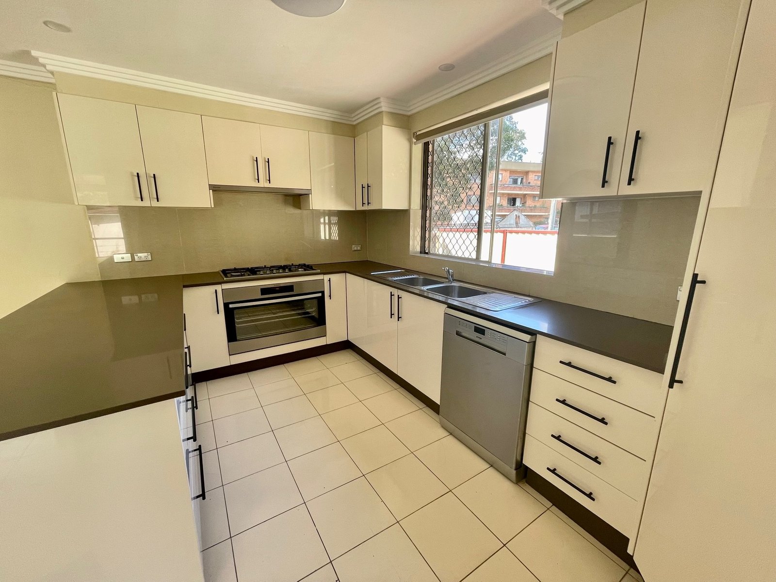 3 Regent Street BEXLEY 2