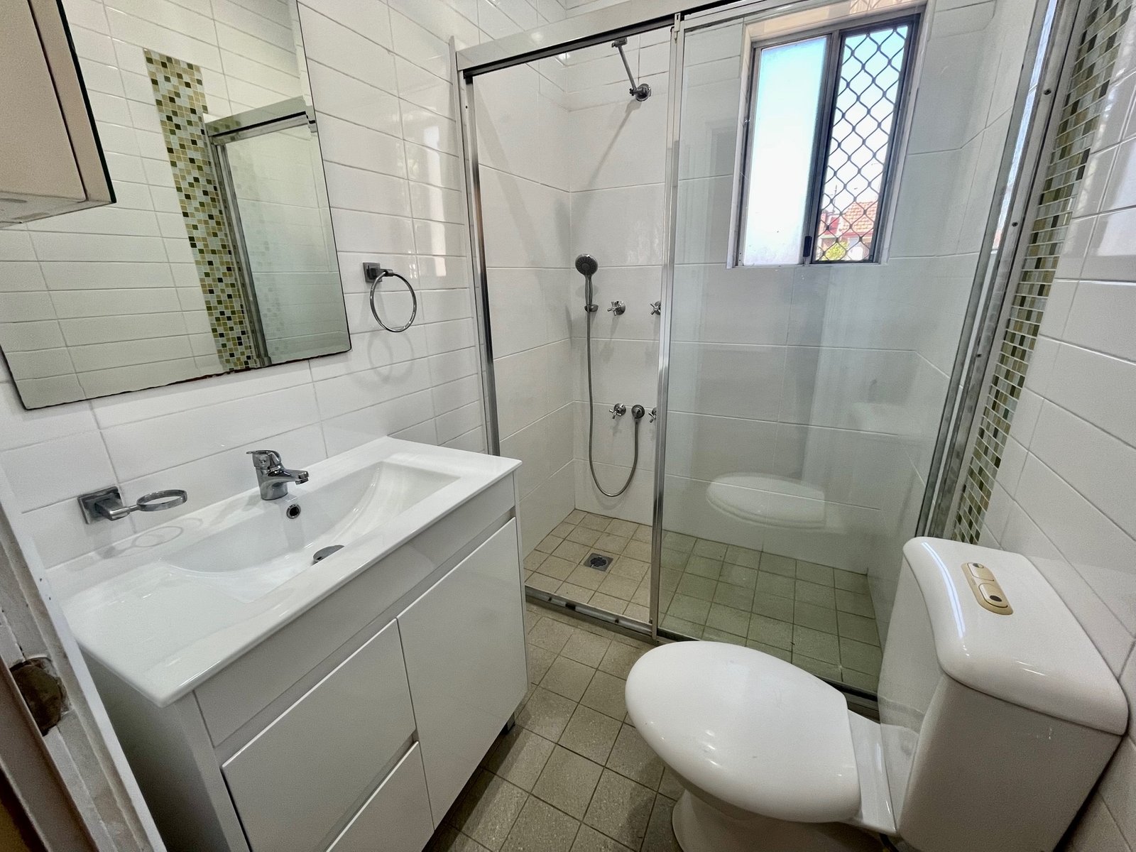 3 Regent Street BEXLEY 3