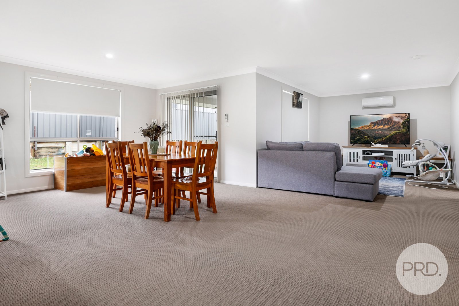 3 Reginald Drive KOOTINGAL 11
