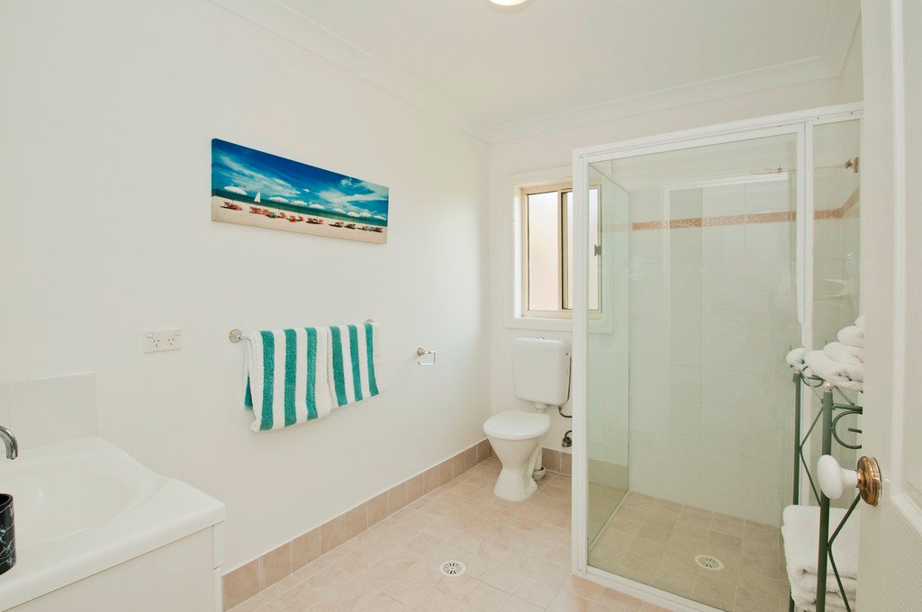 3 Riversdale Ave  KIAMA DOWNS 18