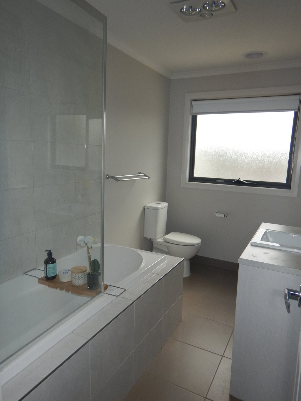 3 Ron Court CANADIAN 5