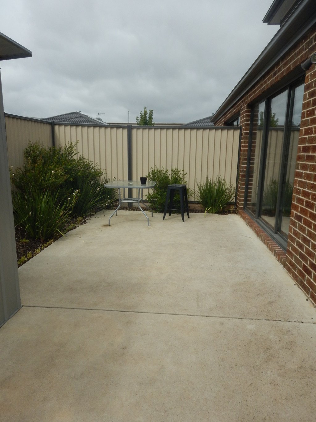 3 Ron Court CANADIAN 10