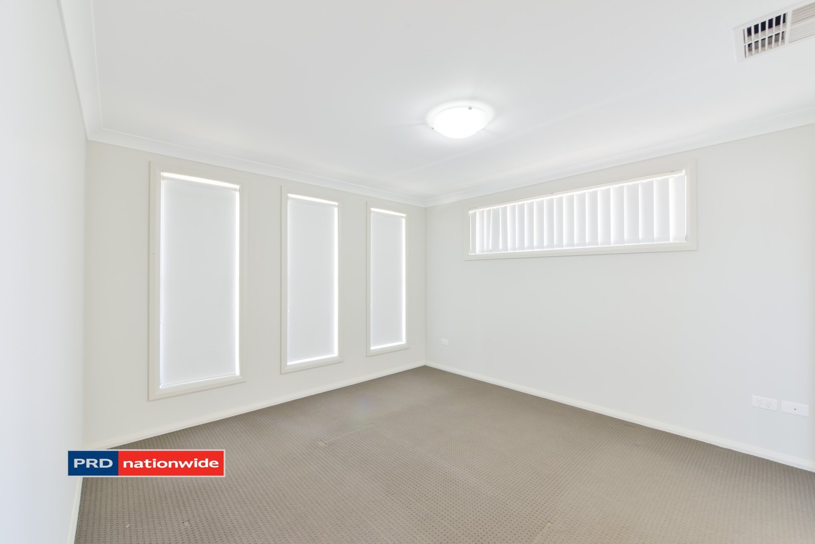 3 Rosehill Place TAMWORTH 4