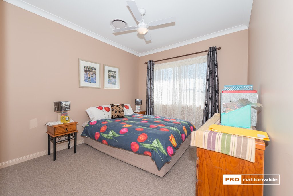 3 Rosella Avenue TAMWORTH 9