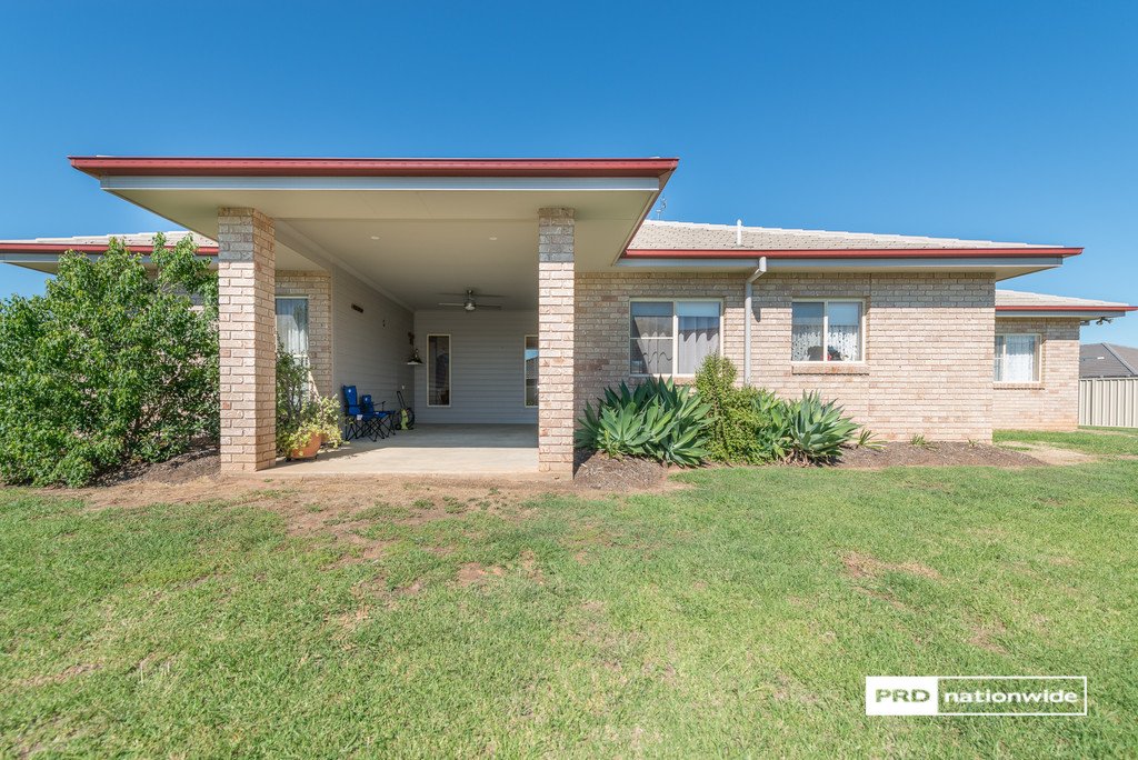 3 Rosella Avenue TAMWORTH 17