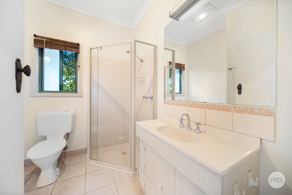 3 Rosemont Crescent KENNINGTON 7