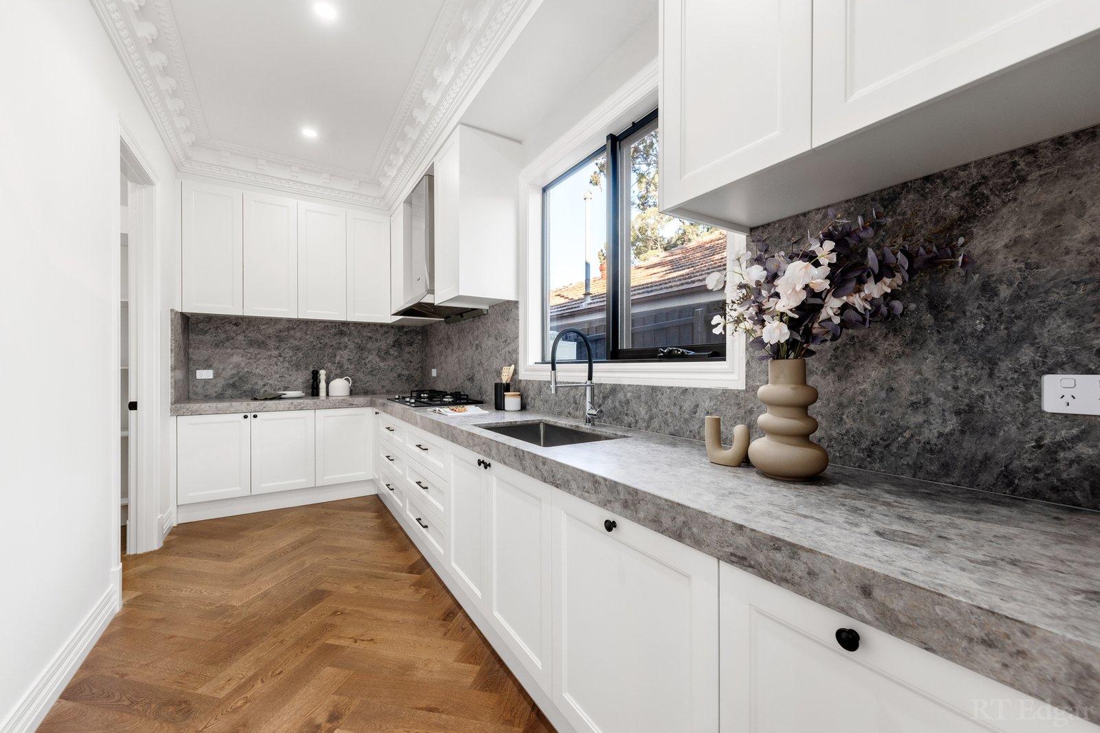 Real Estate and Property in 3 Roslyn Street, Burwood, VIC