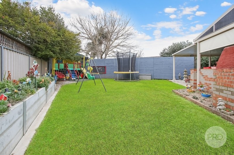 3 Rowen Court LAVINGTON 13