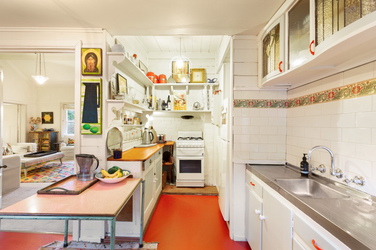 Real Estate and Property in 3 Royston Road, Woodend, VIC