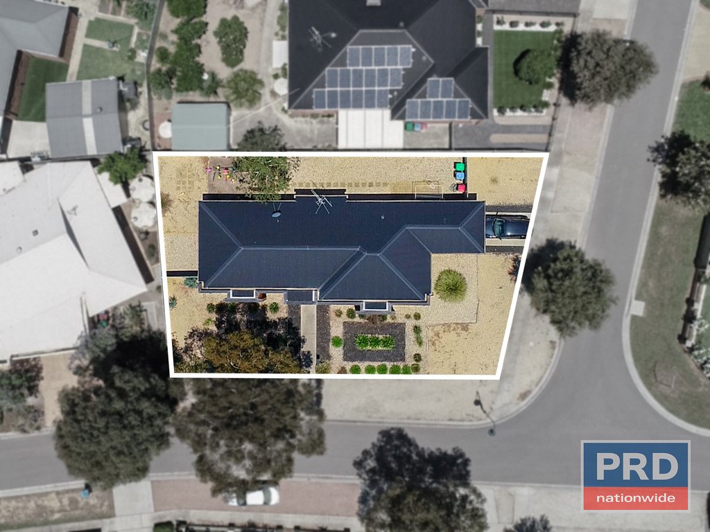 3 Ruby Street WHITE HILLS 13