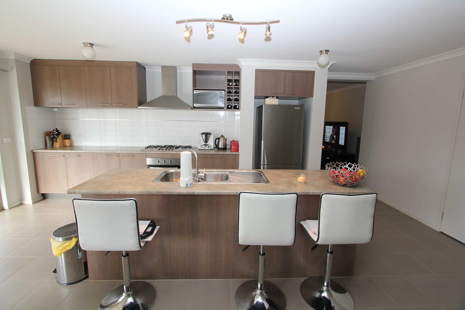 3 Rundell Place ALFREDTON 2