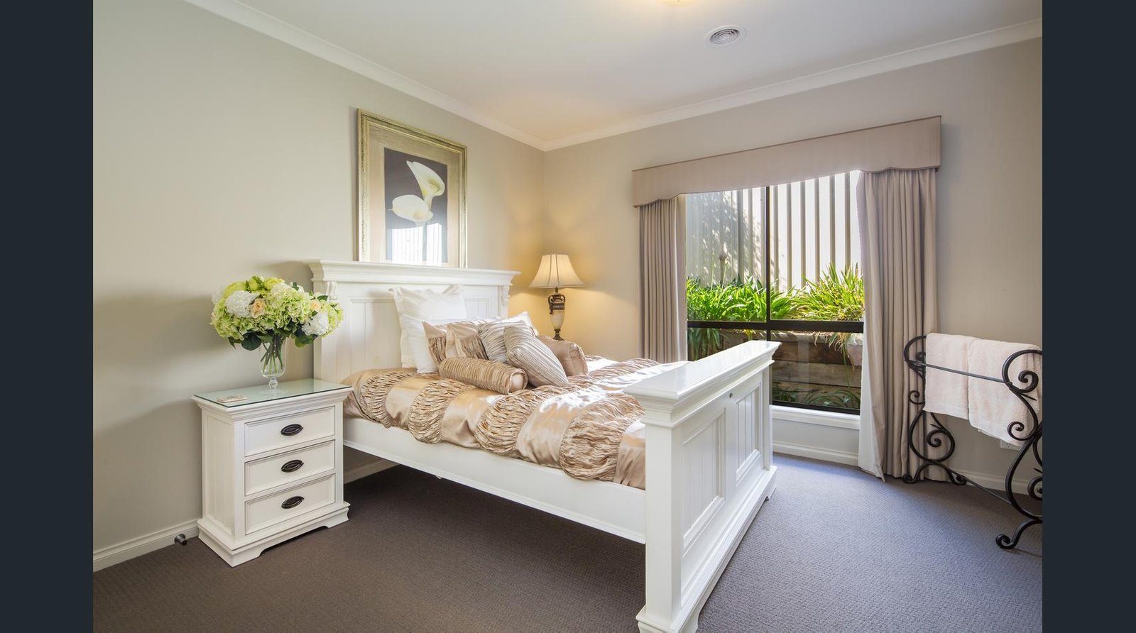 3 Ryder Court CANADIAN 12