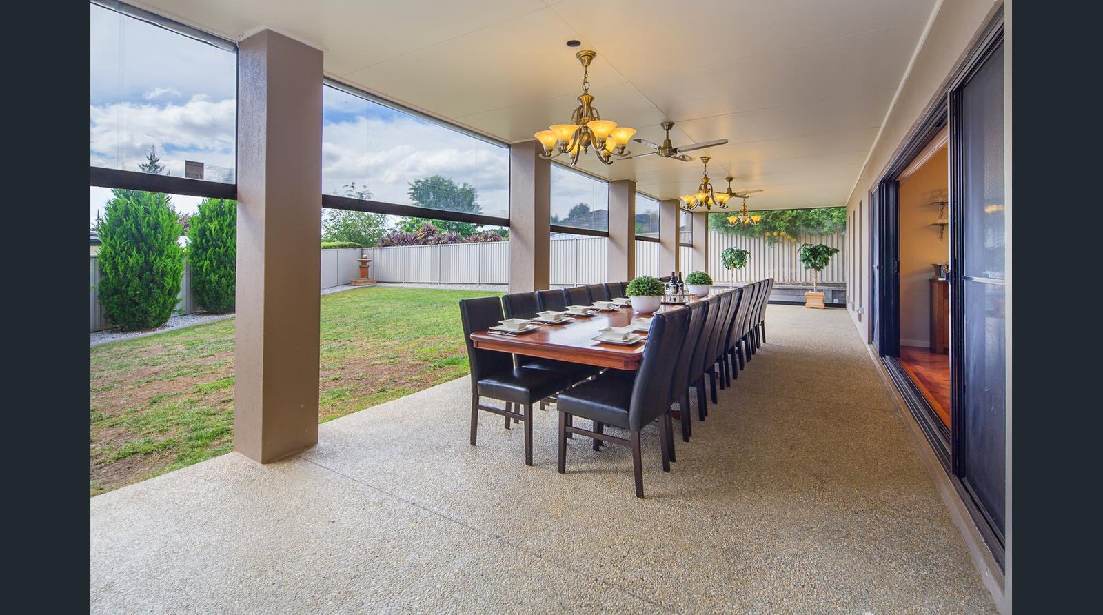 3 Ryder Court CANADIAN 15