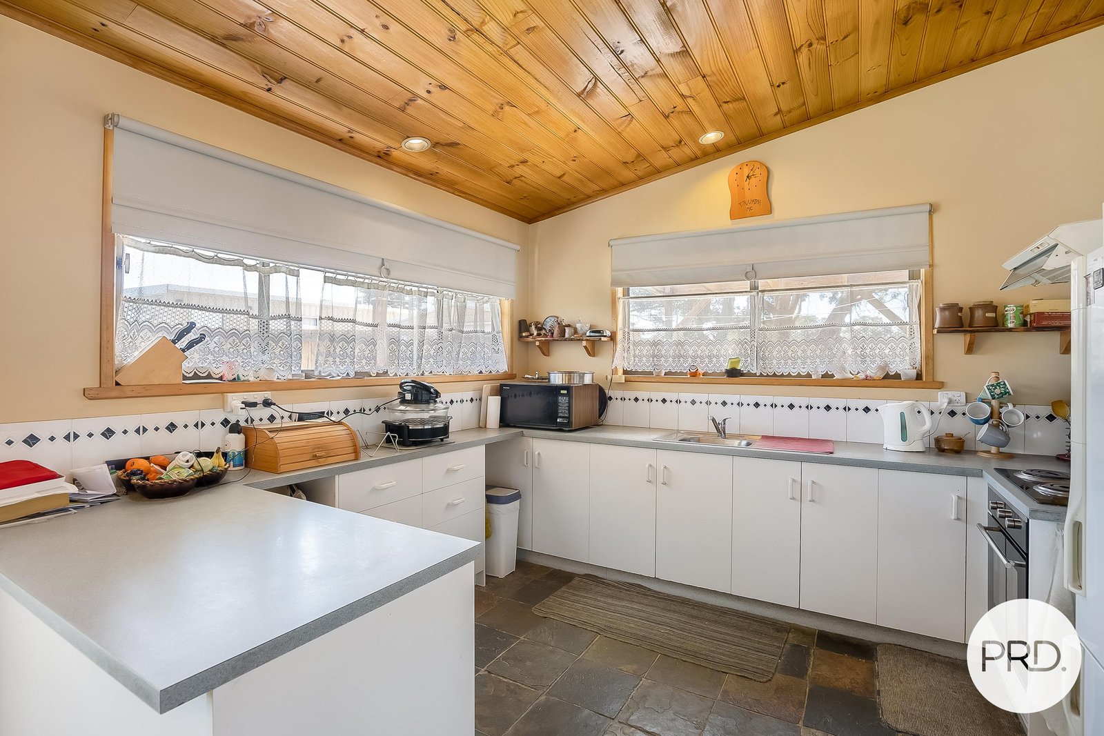 3 Sadler Place SOUTH ARM 7