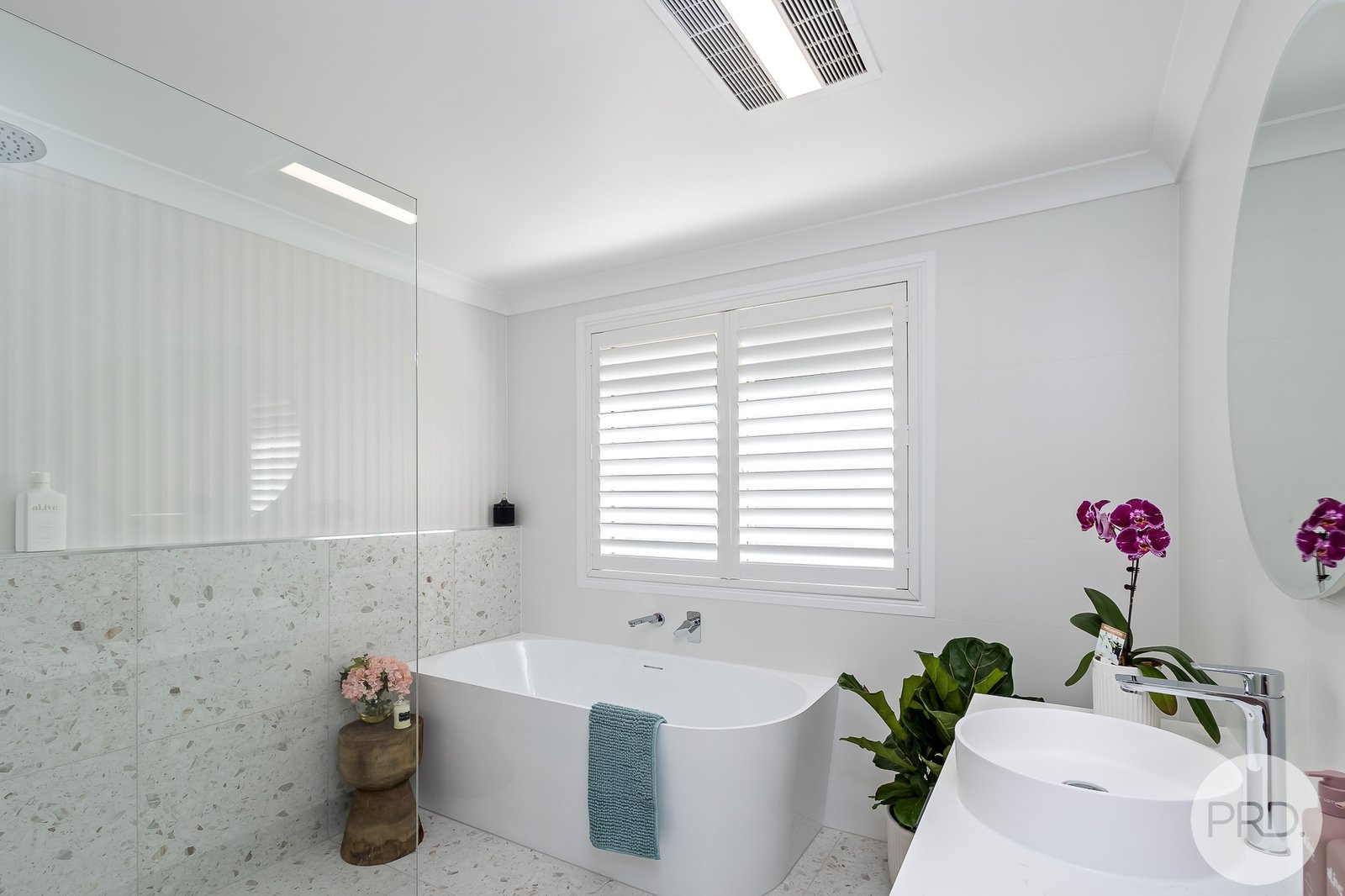 3 Salamander Gardens Court SALAMANDER BAY 14