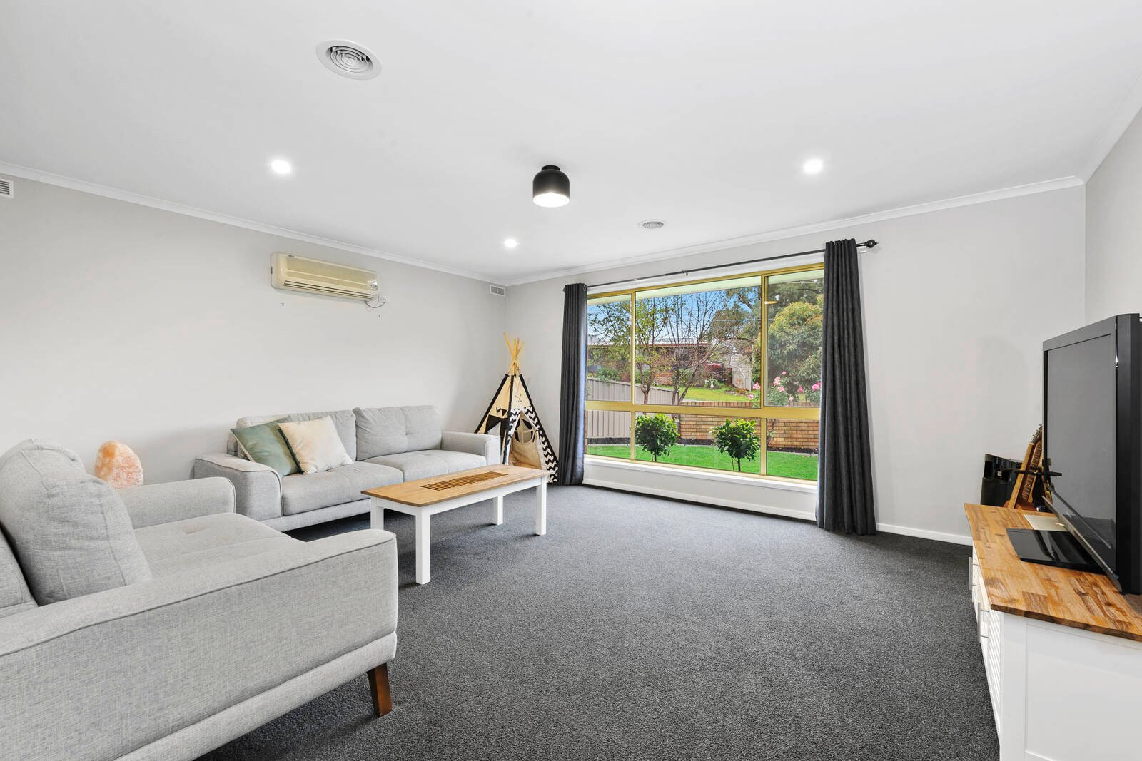 Gallery: 3 Samann Court