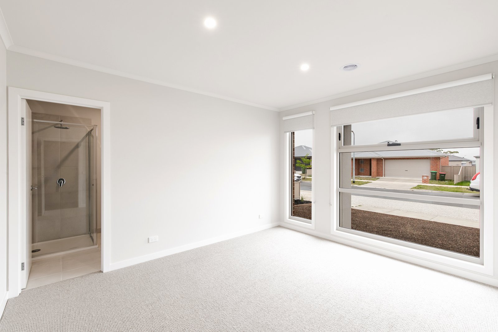 Gallery: 3 Sandpiper Avenue