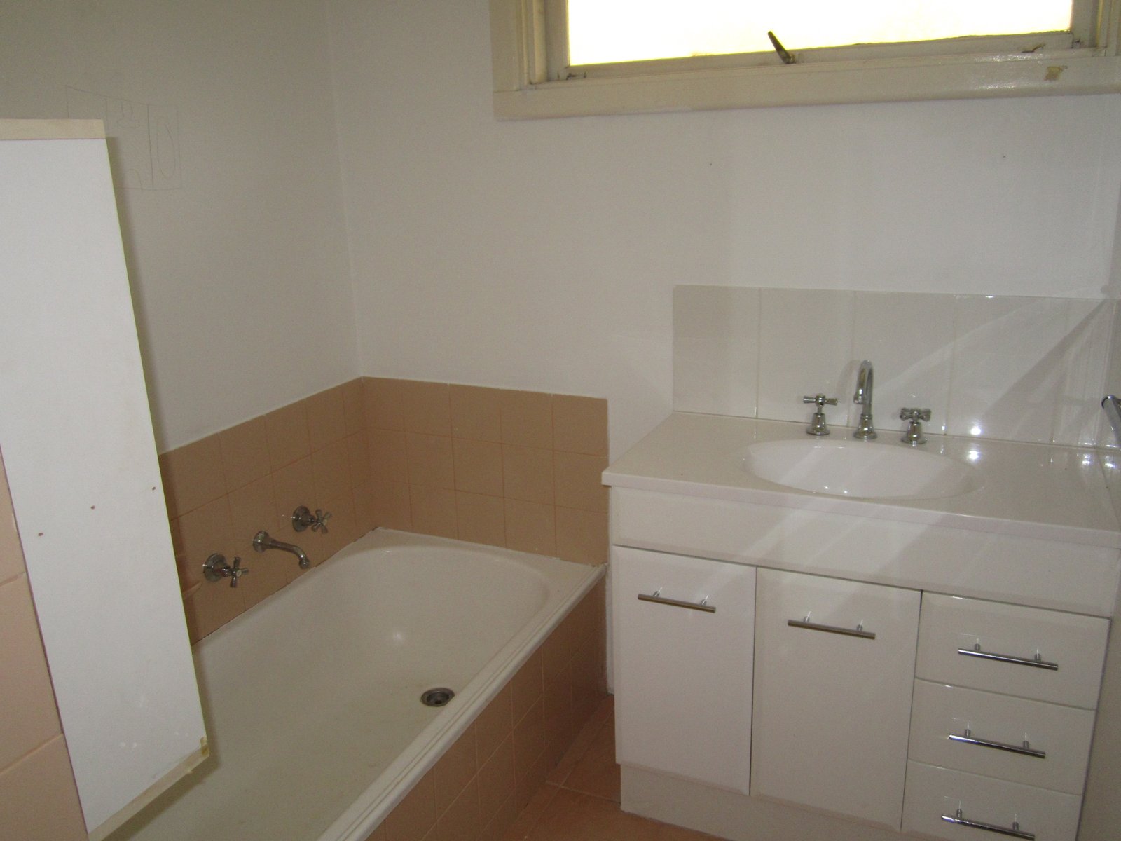 Gallery: 3 Sanicki Court