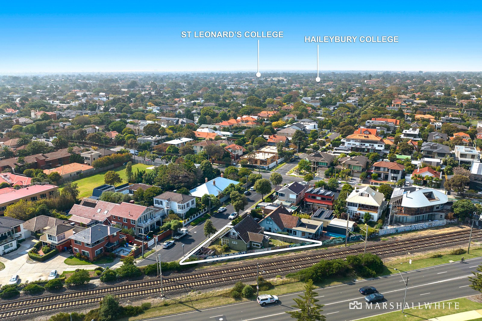 3 Seaview Avenue, Brighton, VIC