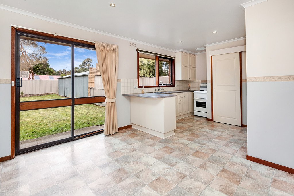 3 Semillion Grove MOUNT CLEAR 2