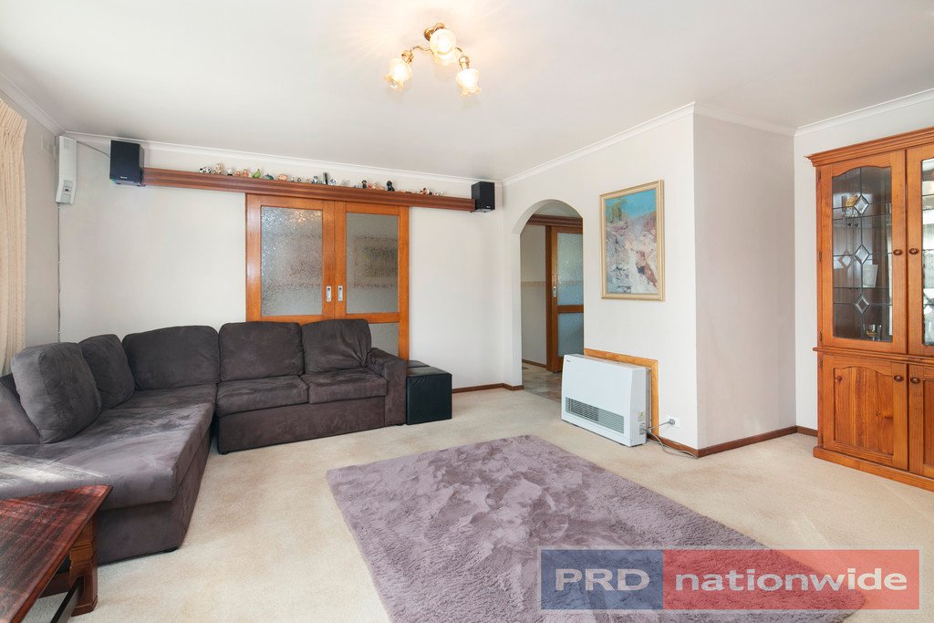 3 Semillon Grove MOUNT CLEAR 9